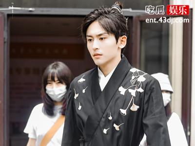 张哲瀚出什么事了 张哲瀚被封杀无辜吗