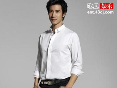 王力宏穿破洞袜子是怎么一回事？节目规则却曝出了他的秘密！