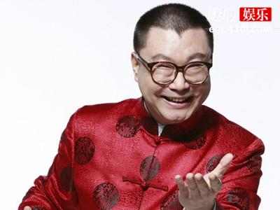 尹相杰登记结婚，大方晒出和妻子合照两人非常恩爱