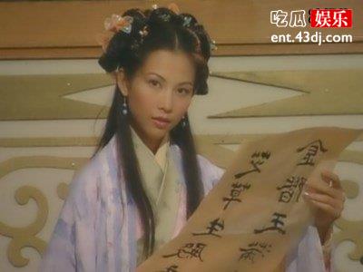 高龄产妇蔡少芬公布生子，唐嫣上线送祝福粉丝们特别激动