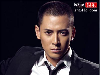韩栋隐婚妻子是经纪人？ 李想资料曝光！