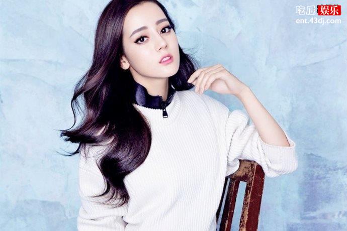 迪丽热巴最近完美升级，从青春的小女孩蜕变成气质女神