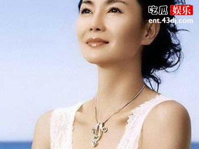 出道就是影后，嫁导演被骗财骗色！