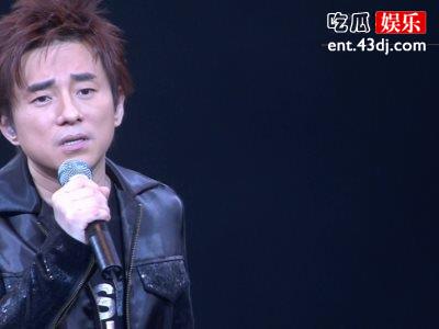 57岁歌手吕方终当爸，与小16岁妻子感情亲密！
