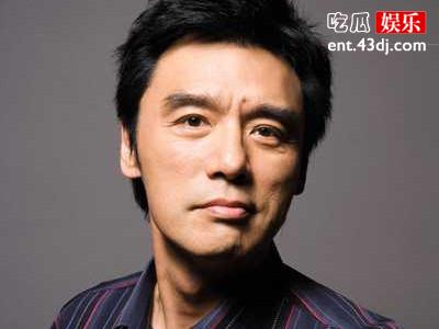钟镇涛欠债过亿，如今无力偿还选择退出娱乐圈？