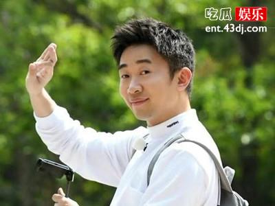 杨迪节目公然殴打蔡徐坤？原因曝光是蔡旭坤爆杨迪猛料！