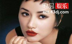 瞿颖双眼含泪从李亚鹏剧组跑出来 伤透心一蹶不振