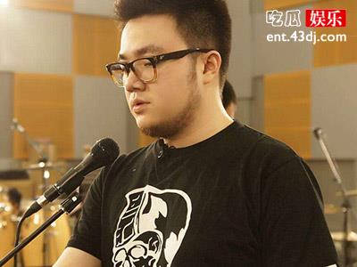 英达是巴图父亲？二人父子关系为何那么僵！
