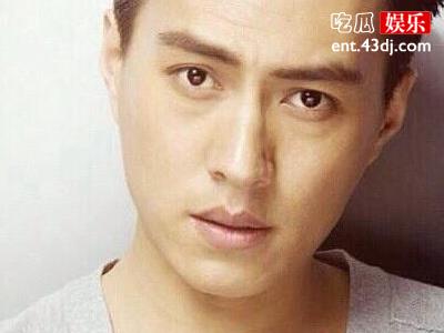  靳东白玉兰事件，身为主演的他落选男二登台领奖？