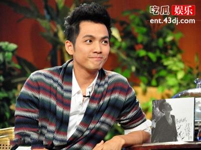 钟汉良隐婚风波首露面，为何结婚多年无人知？