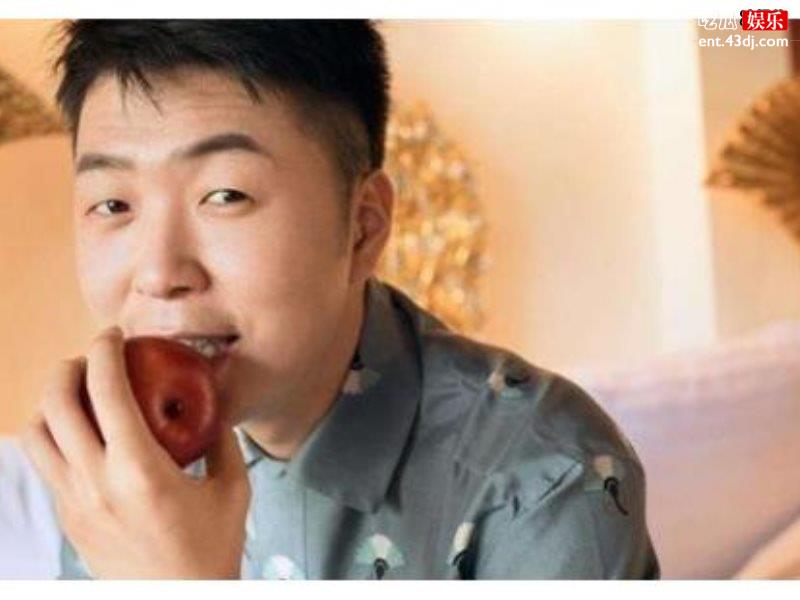 杜海涛微博发祝福，说自己永远是娜姐的小助手！