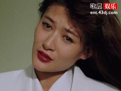 陈宝莲为黄任中迷信养小鬼，最后落得人财两空？