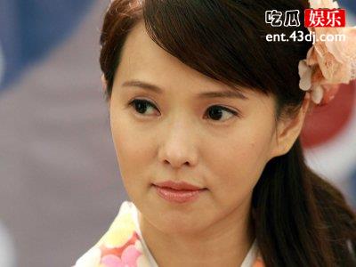 选秀选手变身姑奶奶，伊能静绝不迁就导演组黄圣依要求惹人争议