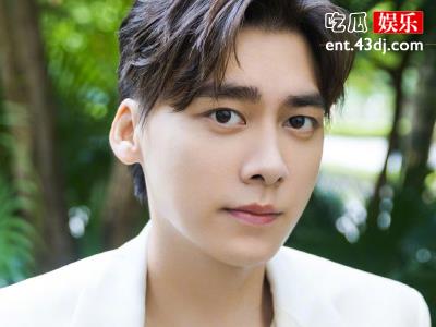 李易峰交通逃逸是真的吗 他为何没被封杀
