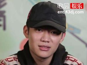 李小璐pgone挽手搂腰 夜宿门事件始末曝光令人唏嘘