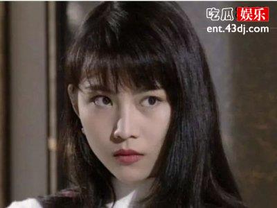 蔡少芬玩起视频拍摄，拍张晋时使用变丑特效夫妻俩相处甜蜜