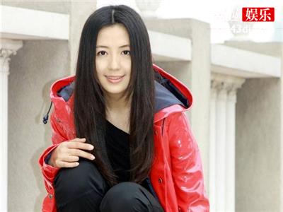 杨童舒儿子生父是谁，未婚先孕被网友诟病！