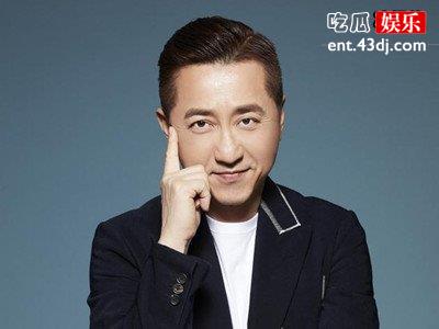 庾澄庆夫妇合体现身为恩师庆生，女方的状态令人羡慕