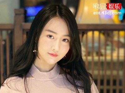 黄馨瑶郑爽怎么那么像 对比照曝光于正曾发文回应撞脸