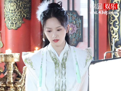 网剧《彩云易散琉璃脆》演员表 黄灿灿化身痴迷九尾灵猫