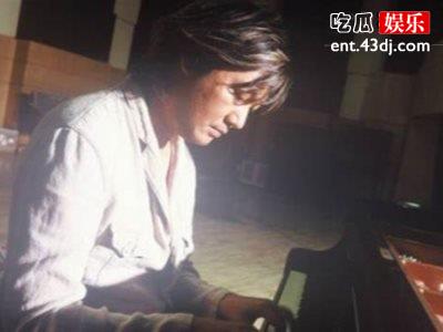 4岁开始学音乐，9岁开始自己创作林海放荡不羁的灵魂依旧洒脱！