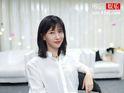 papi酱孩子跟着父亲姓，遭到女权嘲笑姓氏不可与孩子父亲姓！