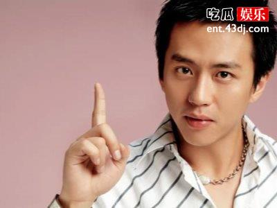 邓超孙俪秀恩爱，晒九宫格秀恩爱超搞笑！