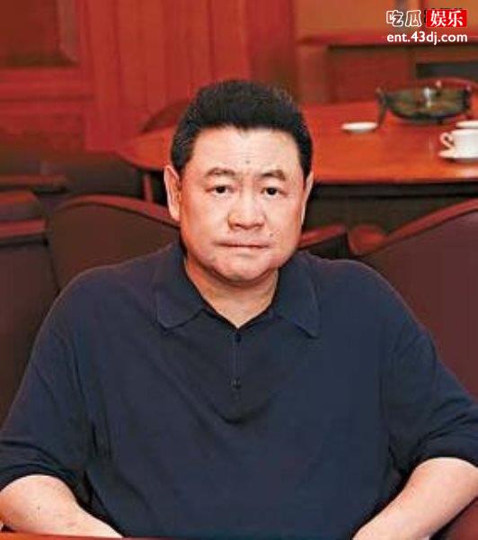 刘銮雄父子何以决裂？不惜辞掉19架董事并连名下21亿元也让给继母