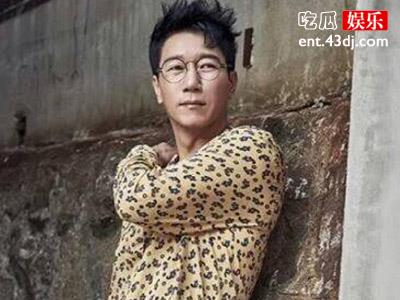 韩版跑男主持人池石镇被曝出轨,与现任妻子协议离婚?