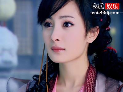 杨幂走红经历起底,神婆说她是前世积福?