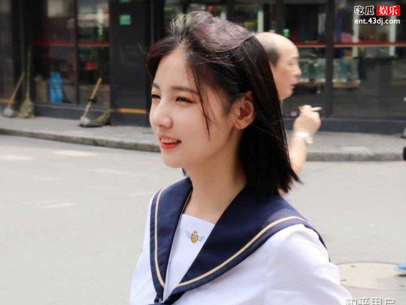 赵粤接起长头发变身异域少女，她的异域风情实在是太绝了