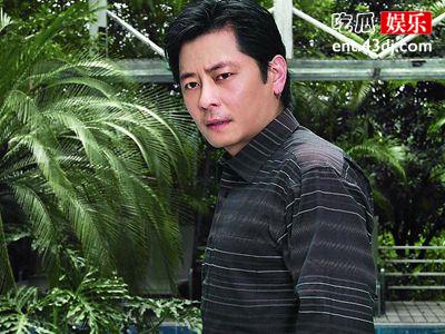 王杰被下毒导致无法在唱歌，多年后事情在被提起满是凄凉
