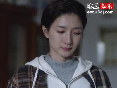 《三十而已》仨闺蜜喝酒花絮曝光，喝真酒太上头！