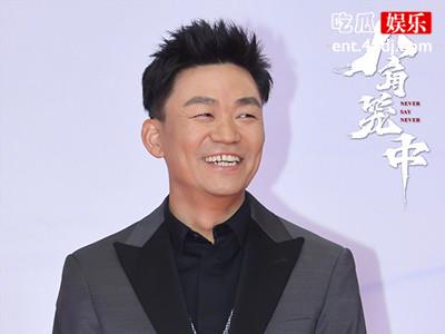 《八角笼中》定档，王宝强执导的现实题材新电影