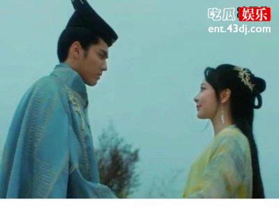 《青簪行》曝路透视频，杨紫吴亦凡亲切互动