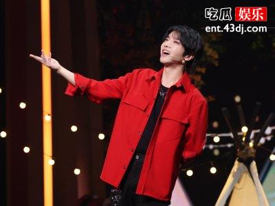 《王牌对王牌》中华晨宇小动作，网友直呼给人太多惊喜