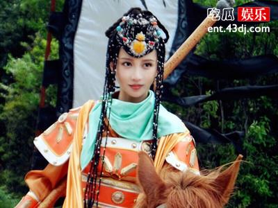 《隋唐英雄》中的屠炉公主是谁饰演的？她还出演过哪些电视剧？