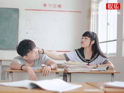网曝作文文采走红网络，竟是小学生写的情书