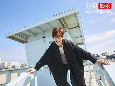 许嵩暖心否认与刘美麟的恋情 澄清也像是在写歌