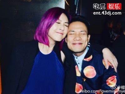 怀孕的应采儿也能美出天界，陈小春杨千嬅两家同游