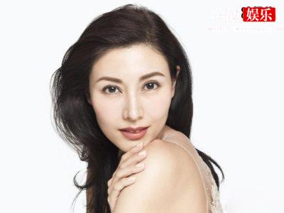 李嘉欣高调晒游艇后，甘比7亿游艇图流出网友：贵妇之战罢了