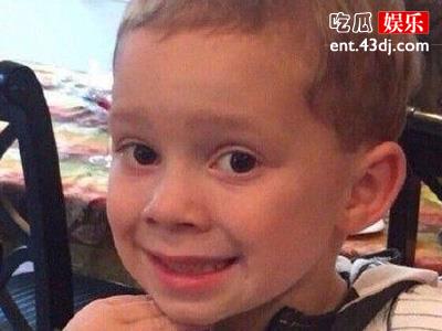Gavin个人资料在被扒，曾经的假笑男孩如今已经没有笑容了？