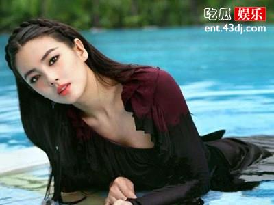 张雨绮晒自拍 她的鼻子怎么了是整容吗？