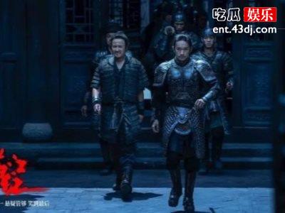 网友质疑满江红剧情抄袭龙门镖局，满江红票房逆跌有水份吗