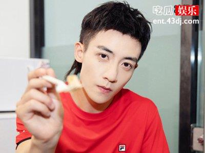 公司为什么不捧谷嘉诚 小谷被传恋情其女友是网红赵丽娇？