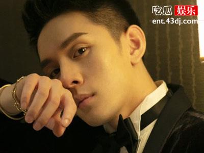 带货一哥李佳琦学历造假 本人回应你认可吗