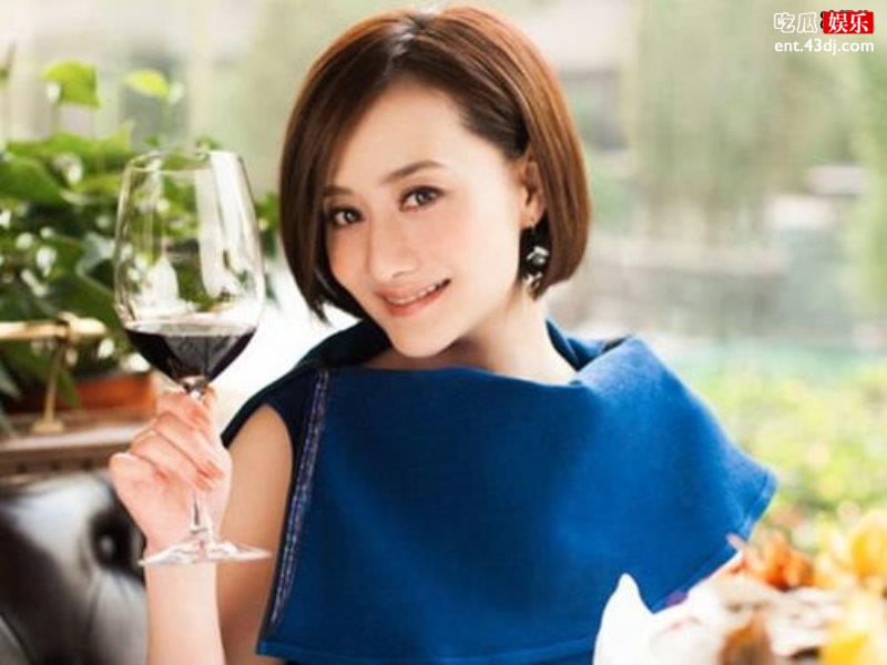 陈德容中年离婚爱恨分明，人称传奇经历