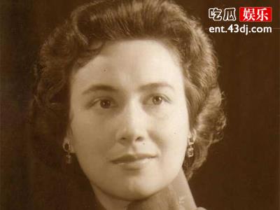 何鸿燊三任妻子都有谁？大房黎婉华遭冷落没有孩子？