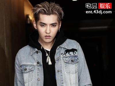 吴亦凡过往黑历史被曝，竟是亲妈主动爆料
