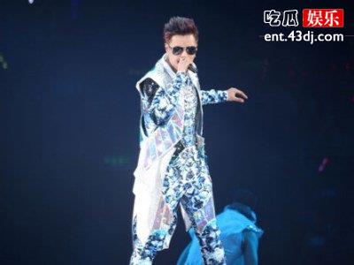 简恺乐单恋罗志祥10年，如今却要为他像周扬青公开道歉